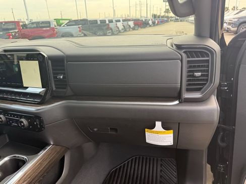 New 2026 Chevrolet Silverado 1500 RST image 48