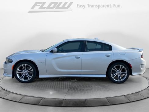 Used 2022 Dodge Charger R/T RWD image 5