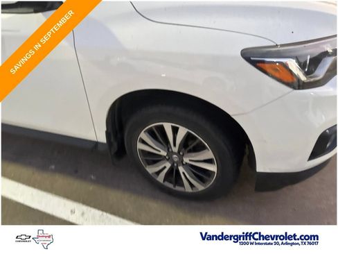 Used 2017 Nissan Pathfinder S FWD image 6