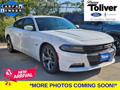 Used 2016 Dodge Charger R/T w/ Navigation & Travel Group