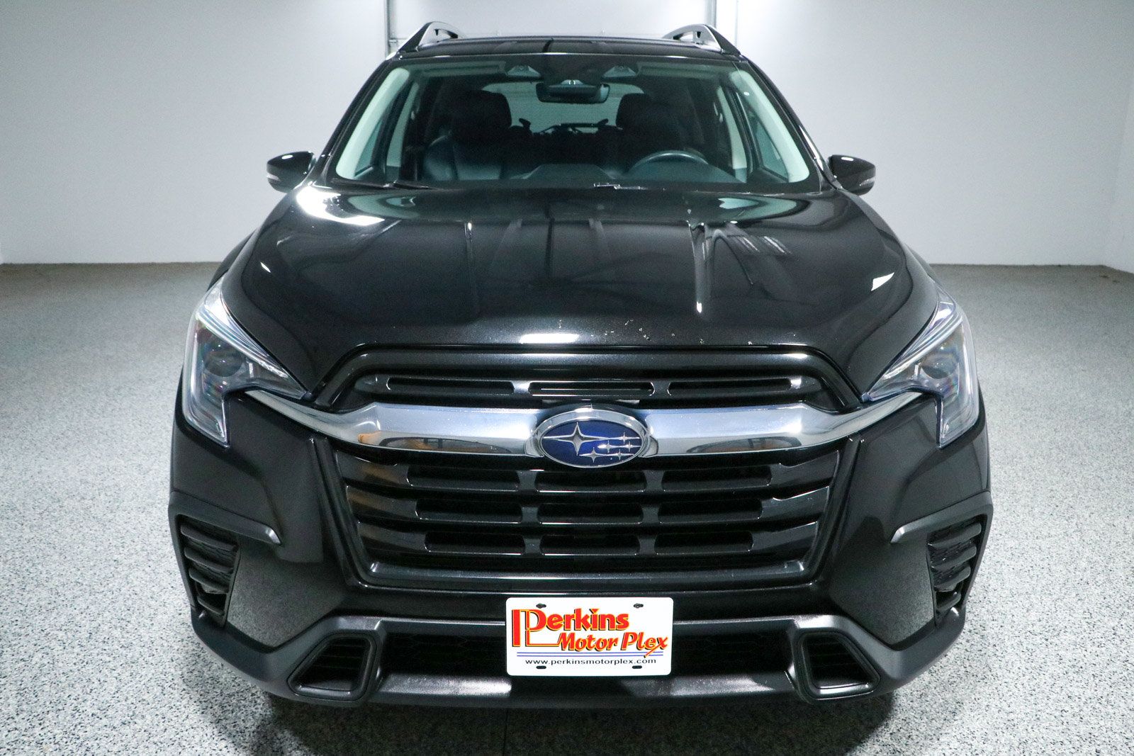 Used 2023 Subaru Ascent Limited AWD/4WD image 4