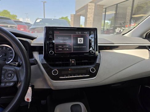 Used 2021 Toyota Corolla LE w/ Carpet Mat Package (TMS) FWD image 7