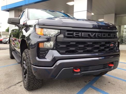 Used 2022 Chevrolet Silverado 1500 Custom Trail Boss AWD/4WD image 45