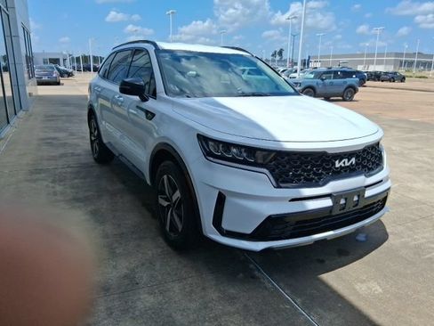 Used 2022 Kia Sorento S FWD image 8
