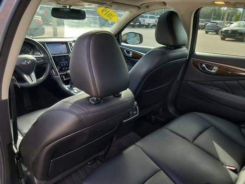 Used 2019 INFINITI Q50 Luxe w/ Essential Package (3.0T Luxe) RWD image 12