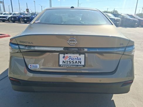 New 2026 Nissan Sentra SL w/ Floor Mat Package FWD image 6