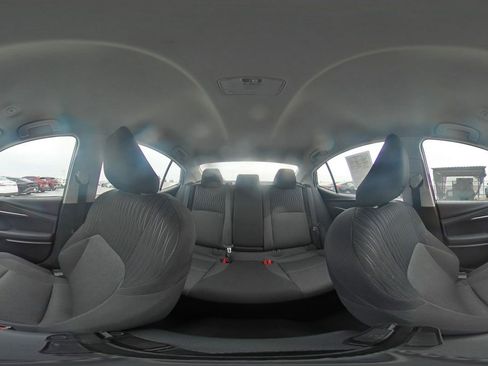 Used 2025 Toyota Camry LE image 42