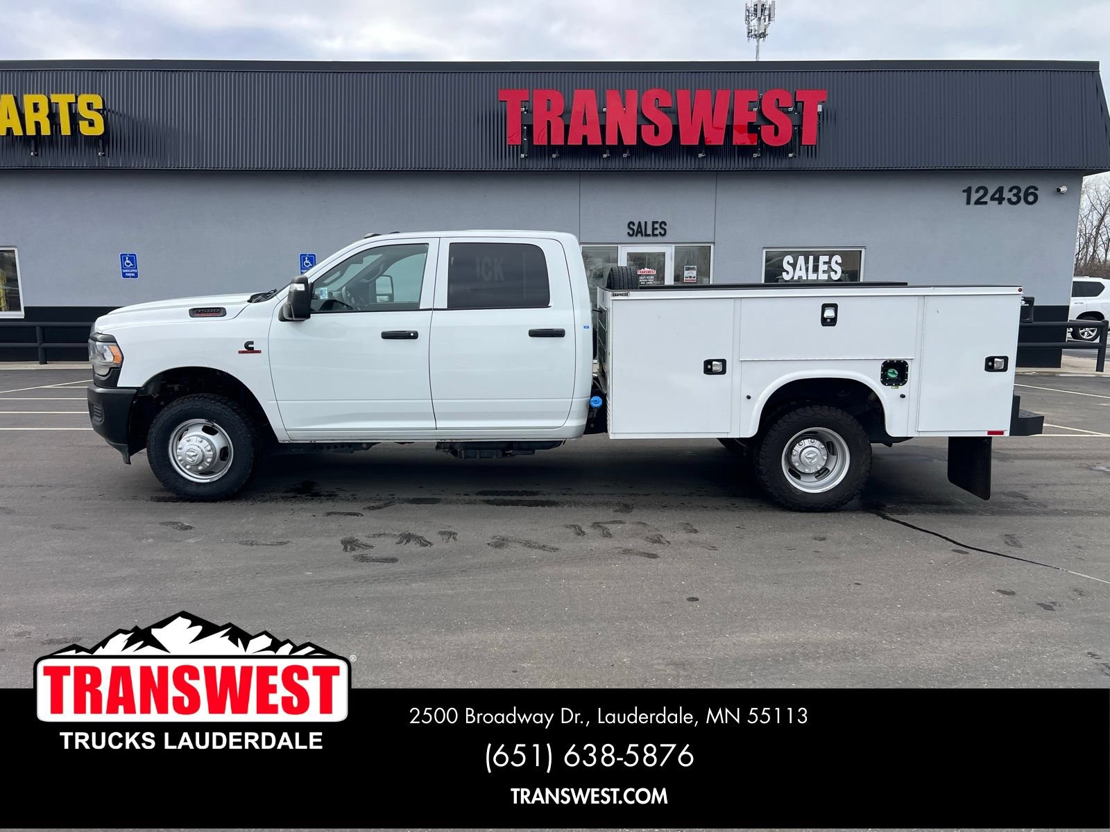 Used 2024 RAM 3500 Tradesman w/ Max Tow Package AWD/4WD image 13