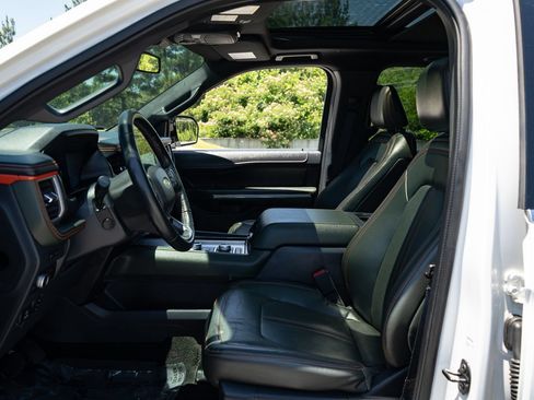 Used 2022 Ford Expedition Timberline AWD/4WD image 14