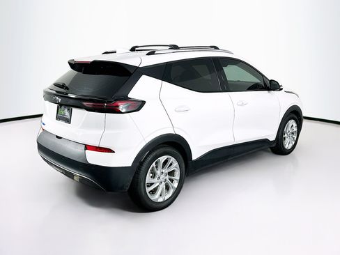 Used 2023 Chevrolet Bolt EUV LT w/ Driver Confidence Package FWD image 9