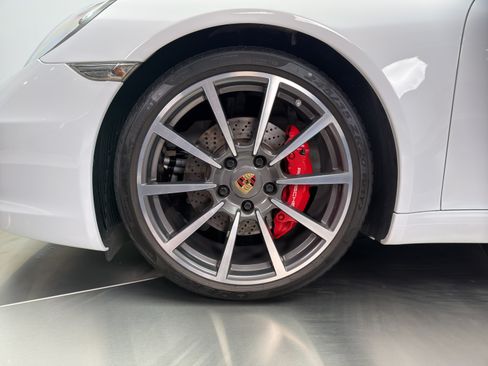 Used 2013 Porsche 911 Carrera S RWD image 4