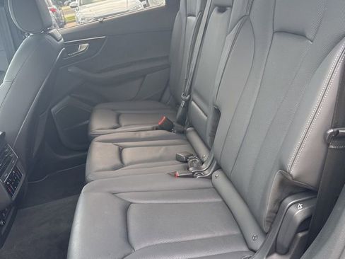 Used 2025 Audi Q7 3.0T Premium Plus w/ Premium Plus Package AWD/4WD image 10