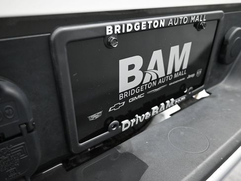 Used 2026 Chevrolet Silverado 1500 LT AWD/4WD image 27