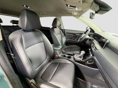 Used 2024 Kia Seltos EX FWD image 29