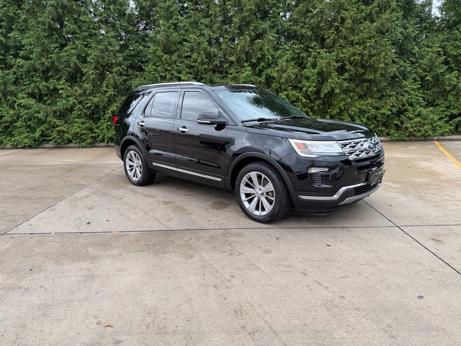 Used 2018 Ford Explorer Limited w/ Equipment Group 301A AWD/4WD image 1