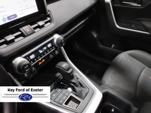 Used 2024 Toyota RAV4 XLE w/ Weather Package AWD/4WD image 32