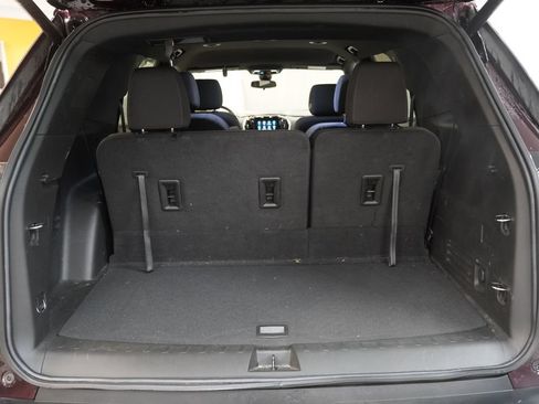 Used 2023 Chevrolet Traverse LT AWD/4WD image 10