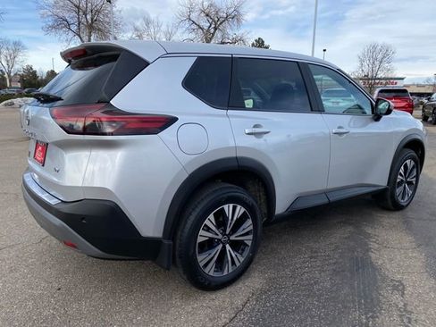Certified 2023 Nissan Rogue SV image 5