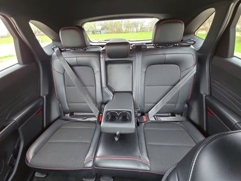 Certified 2025 Ford Escape ST-Line Select image 21