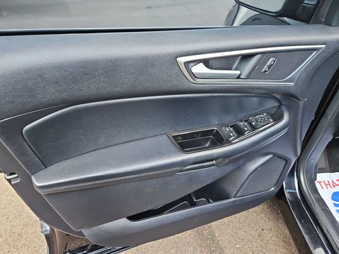 Used 2020 Ford Edge SEL w/ Convenience Package FWD image 10