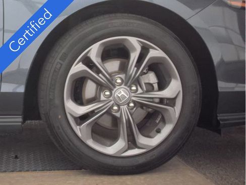 Used 2023 Honda Accord EX image 9