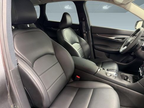 Used 2023 INFINITI QX50 Pure AWD/4WD image 22