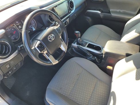 Used 2023 Toyota Tacoma SR5 RWD image 9