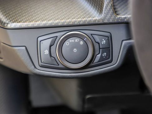 Used 2017 Ford GT RWD image 99