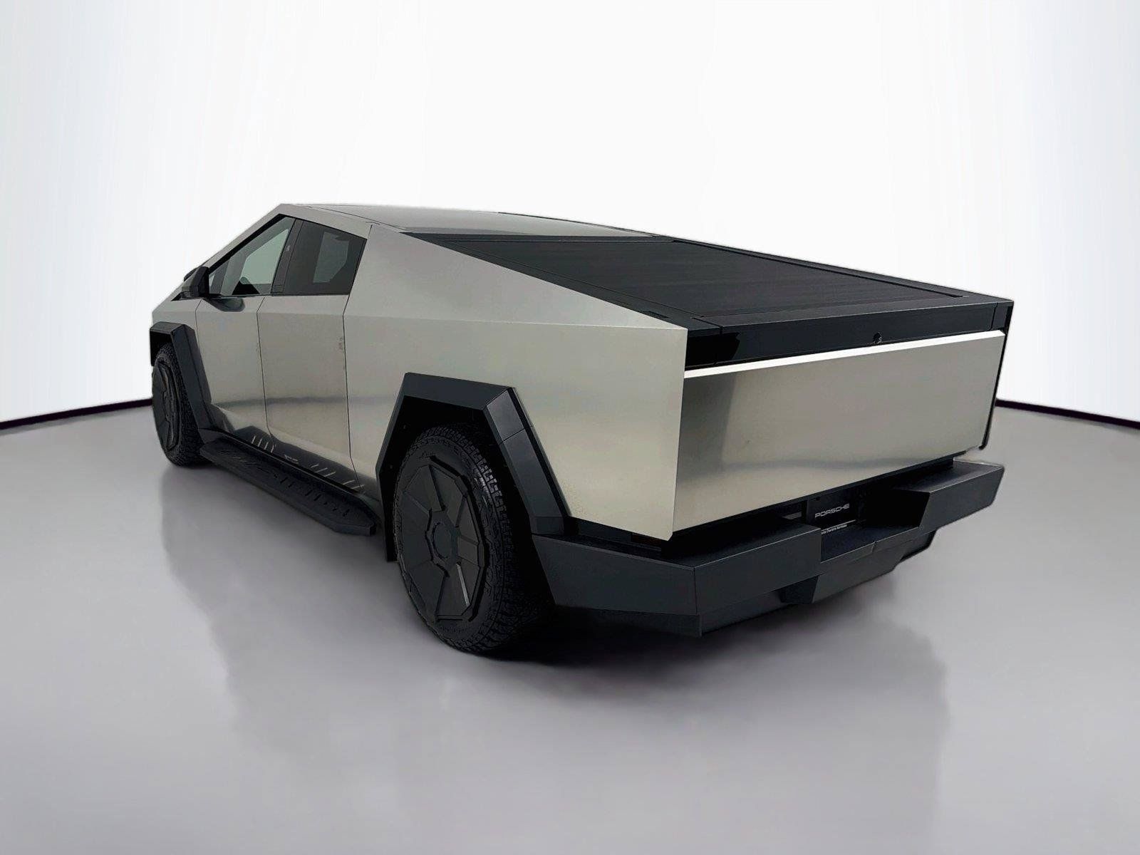 Used 2024 Tesla Cybertruck AWD Crew Cab image 3