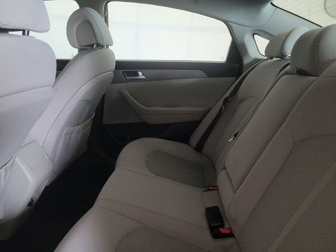 Used 2016 Hyundai Sonata SE FWD image 18