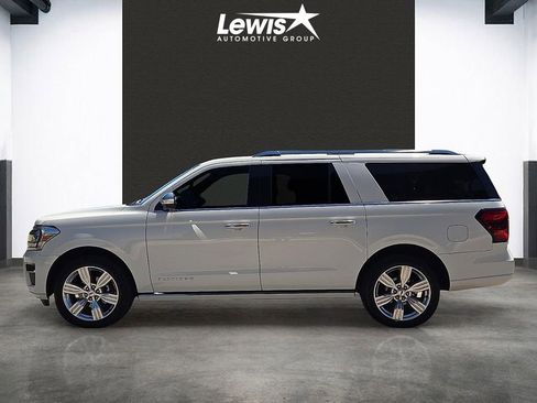 Used 2022 Ford Expedition Max Platinum RWD image 2