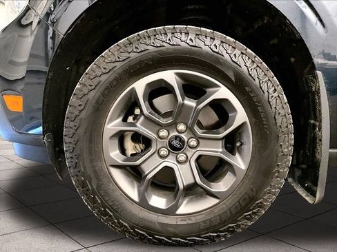 Certified 2022 Ford Maverick XLT w/ Equipment Group 300A Standard AWD/4WD image 8