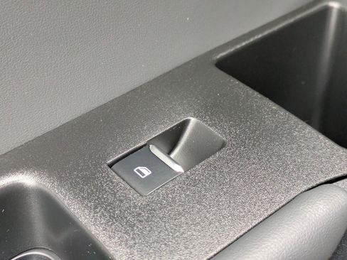 New 2026 Ford Explorer Active image 25