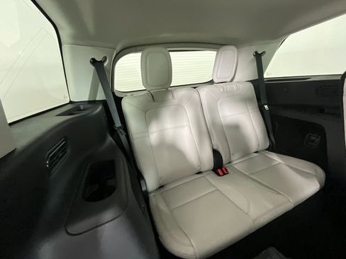 Used 2025 Lincoln Aviator 2WD w/ Equipment Group 101A image 24