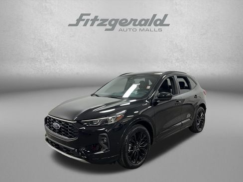 Used 2024 Ford Escape ST-Line Elite w/ Premium Technology Package AWD/4WD image 1
