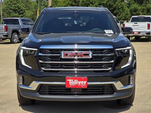 New 2026 GMC Acadia Elevation w/ Elevation Premium Package FWD image 2
