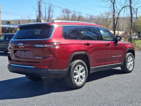 Used 2023 Jeep Grand Cherokee L Limited AWD/4WD image 9