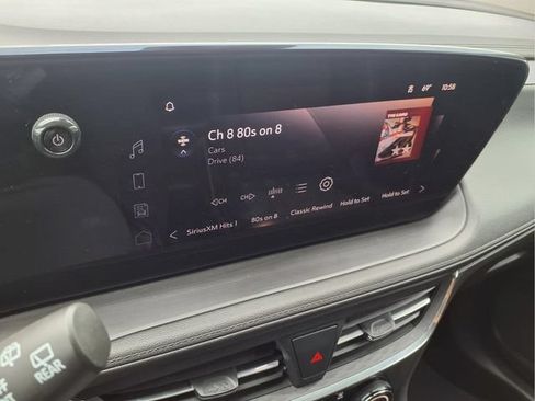 Used 2025 Buick Encore GX Preferred FWD image 28