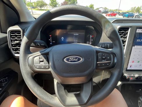 Used 2024 Ford Ranger XL AWD/4WD image 24