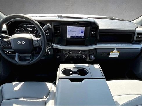 New 2026 Ford F250 XL image 5