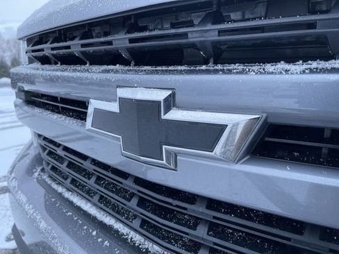 Used 2020 Chevrolet Silverado 1500 RST w/ RST Value Package image 30