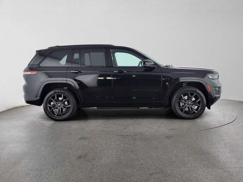 Used 2024 Jeep Grand Cherokee Limited 4xe AWD/4WD image 3