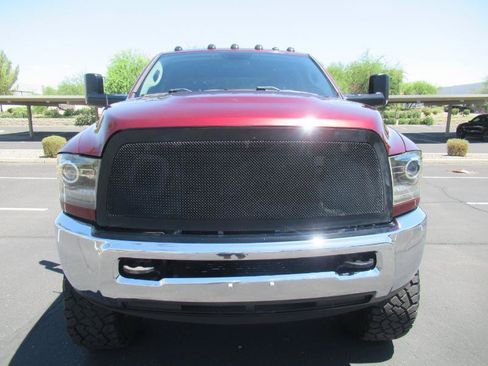 Used 2017 RAM 2500 Tradesman w/ Chrome Appearance Group AWD/4WD image 3