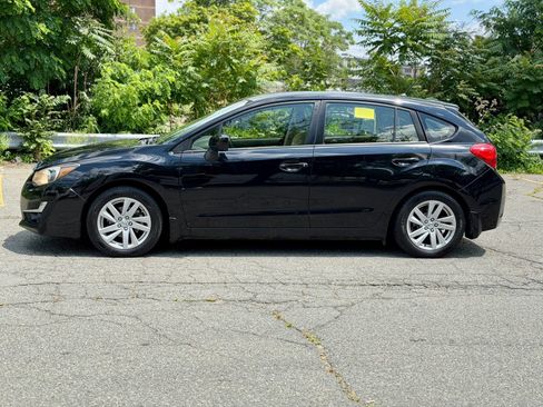 Used 2015 Subaru Impreza 2.0i Premium AWD/4WD image 2