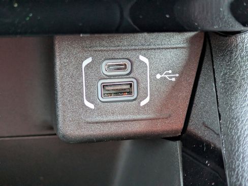 New 2026 Jeep Compass Latitude image 23