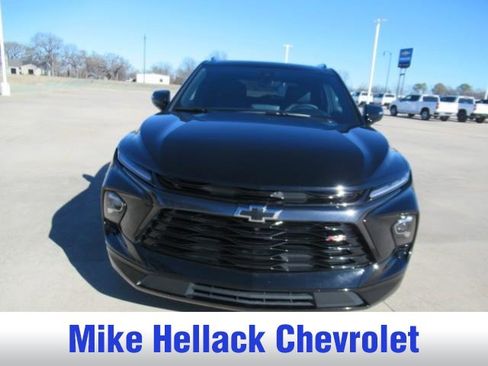 Used 2024 Chevrolet Blazer RS w/ Driver Confidence II Package image 2