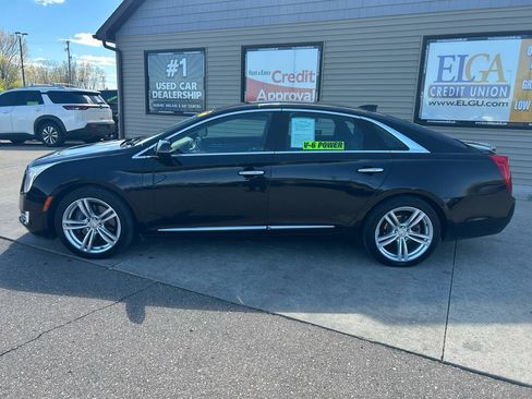 Used 2017 Cadillac XTS Luxury FWD image 8