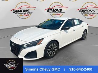 Used 2024 Nissan Altima 2.5 SV FWD video 1
