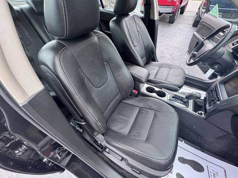 Used 2010 Ford Fusion SEL FWD image 28