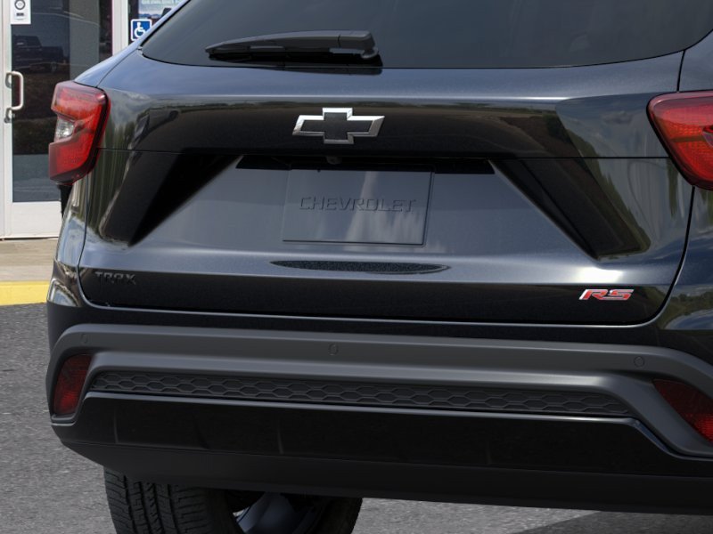New 2026 Chevrolet Trax RS w/ Sunroof Package FWD image 15